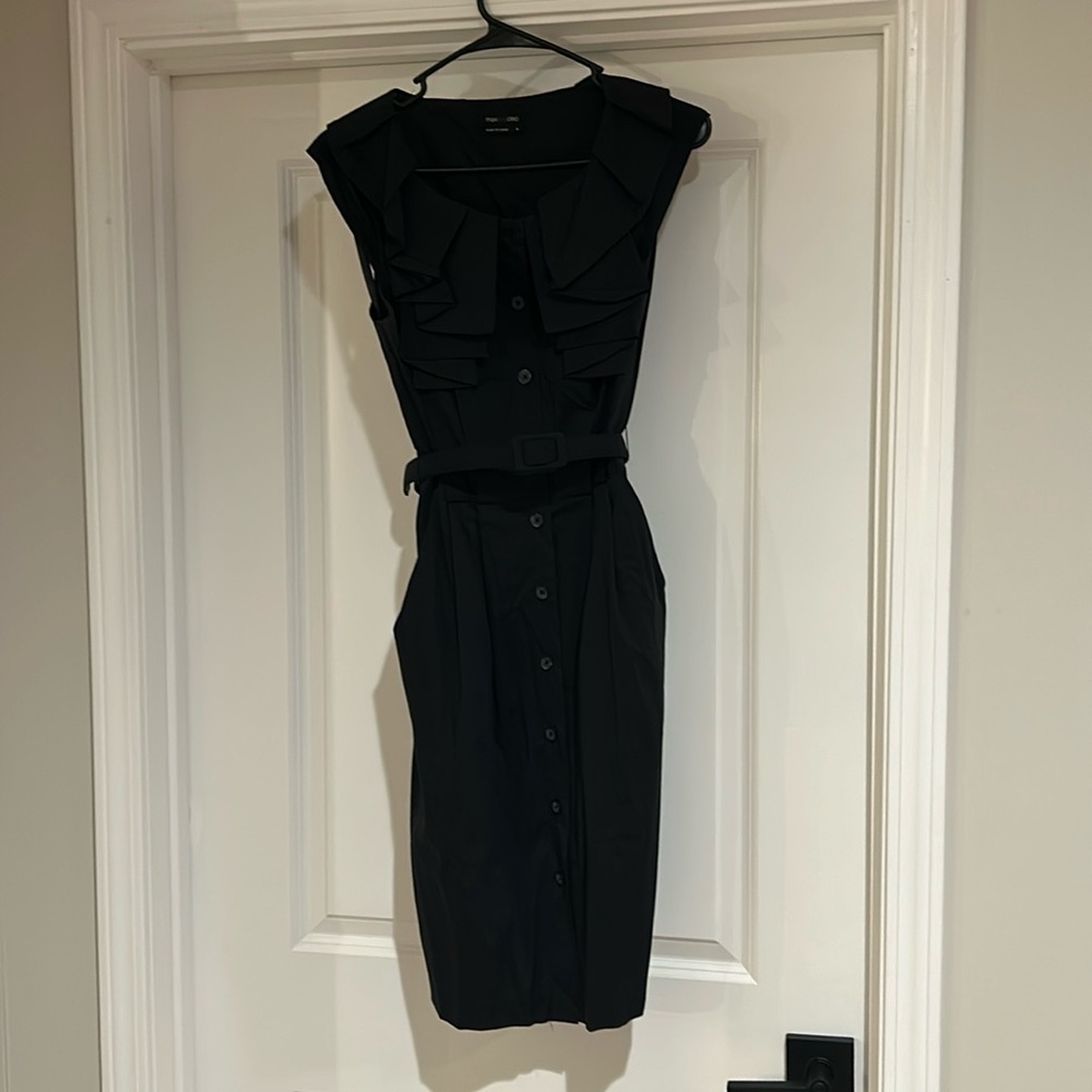 Max and Cleo button up dress